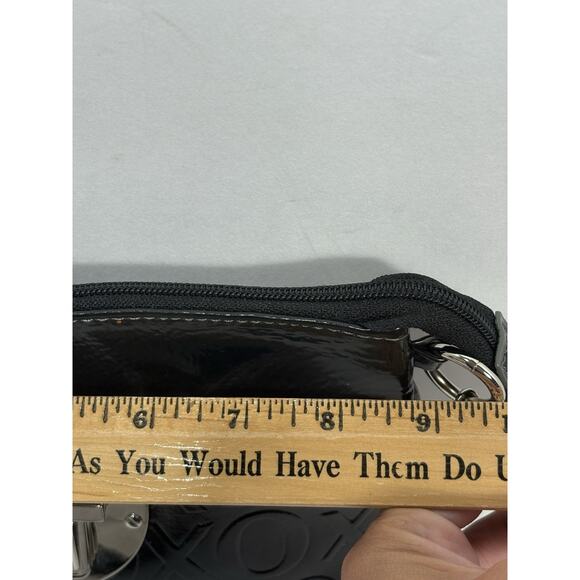XOXO Purse Handbag Bag Black Embossed Signature Logo Xoxo Crossbody Shoulder NEW - Picture 4 of 9